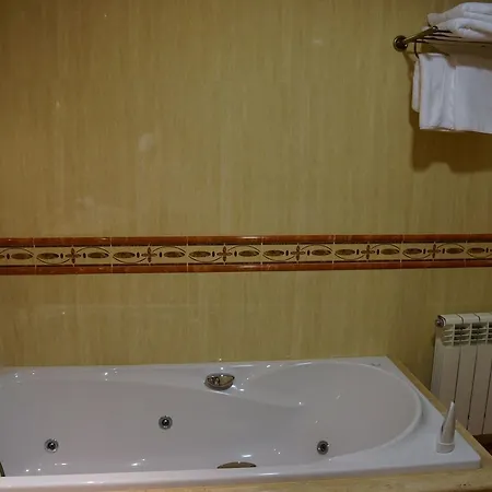 Hotel Rustico San Miguel De 2*